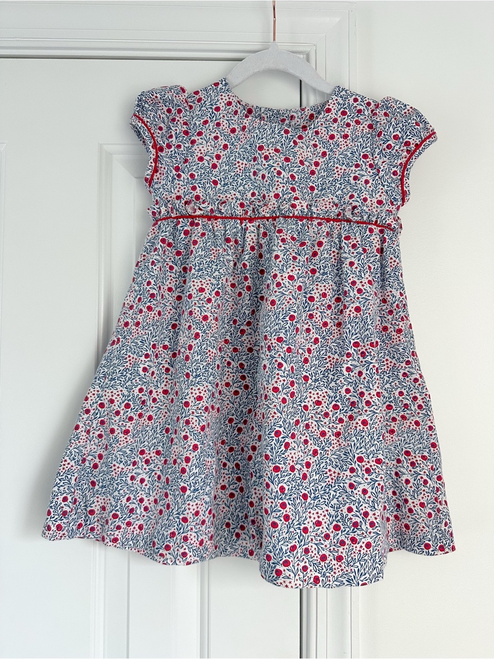 Little English red floral dress size 4
